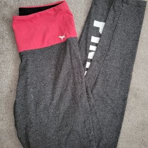 VS Pink leggings